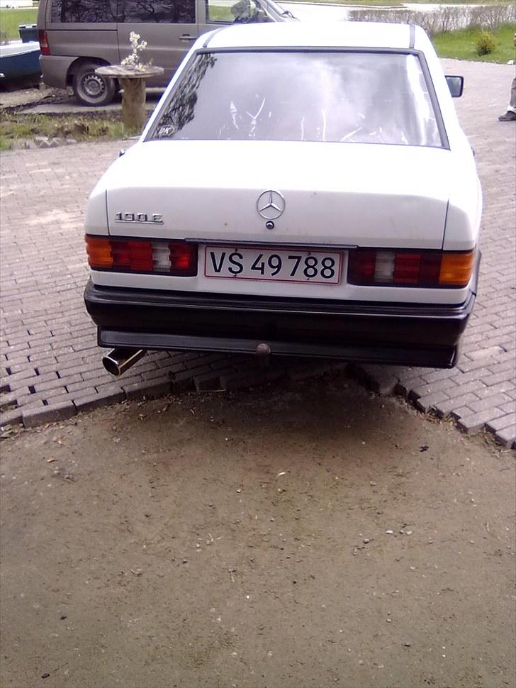 Mercedes Benz 190E SOLGT billede 17