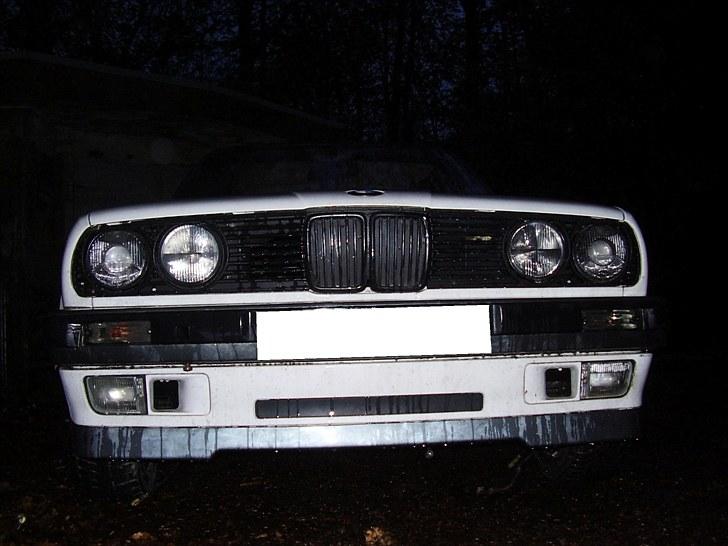 BMW E30 323i billede 10