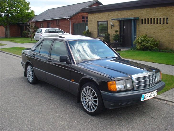 Mercedes Benz 190 E aut. billede 1