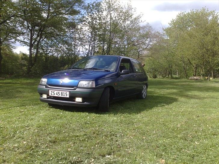 Renault clio (totalskadet) billede 18