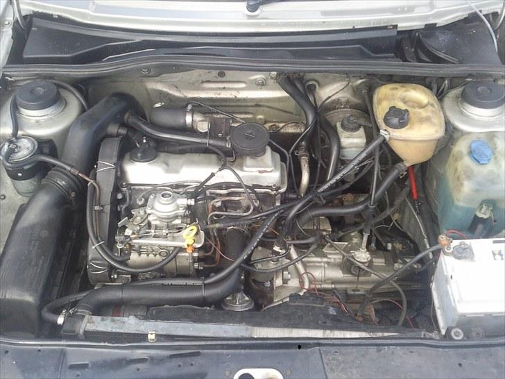 VW Golf 2. 1,6GTD "TIDL BIL" billede 8