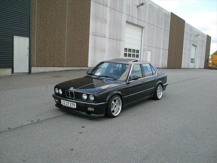 BMW 320i M-Tec1 "SOLGT" billede 5