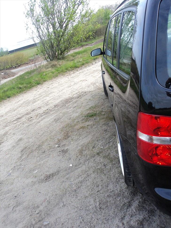 VW Touran 1,9 TDI 20" solgt billede 2