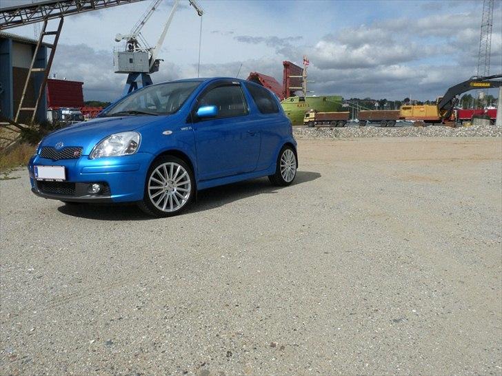 Toyota Yaris t-sport 1.5 billede 1