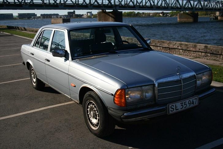 Mercedes Benz w123 230e Aut Herbert billede 1