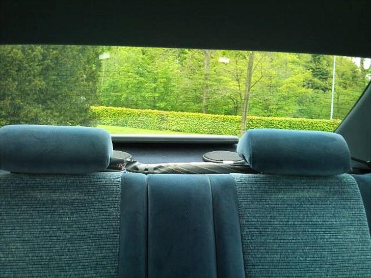 Toyota Carina E *Solgt* billede 16