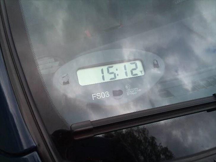 Toyota Carina E *Solgt* billede 17