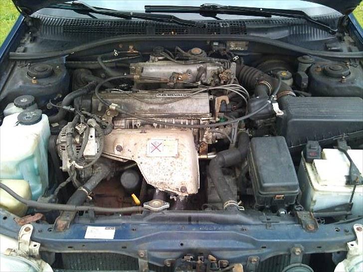 Toyota Carina E *Solgt* billede 20