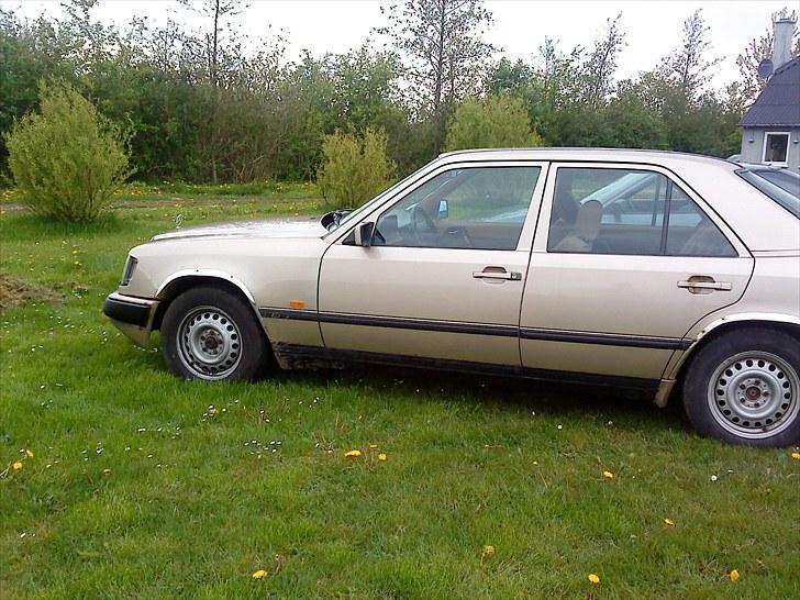 Mercedes Benz 300D *Byttet* billede 4