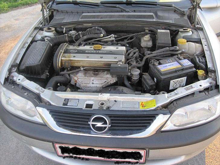 Opel Vectra B (Skrottet) billede 7