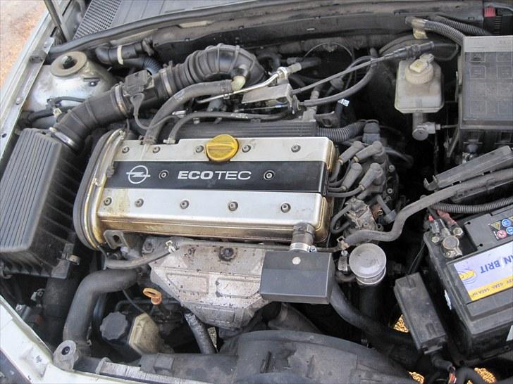 Opel Vectra B (Skrottet) - Har nu rundet 338.000 KM billede 8