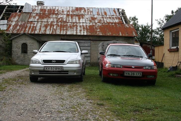 Mazda 626 CC skrottet ;(  billede 8