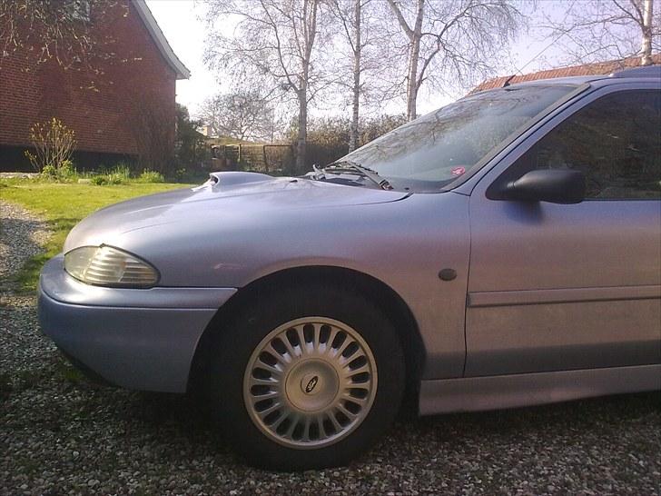 Ford Mondeo 2.0  I 16 V MK1 billede 6