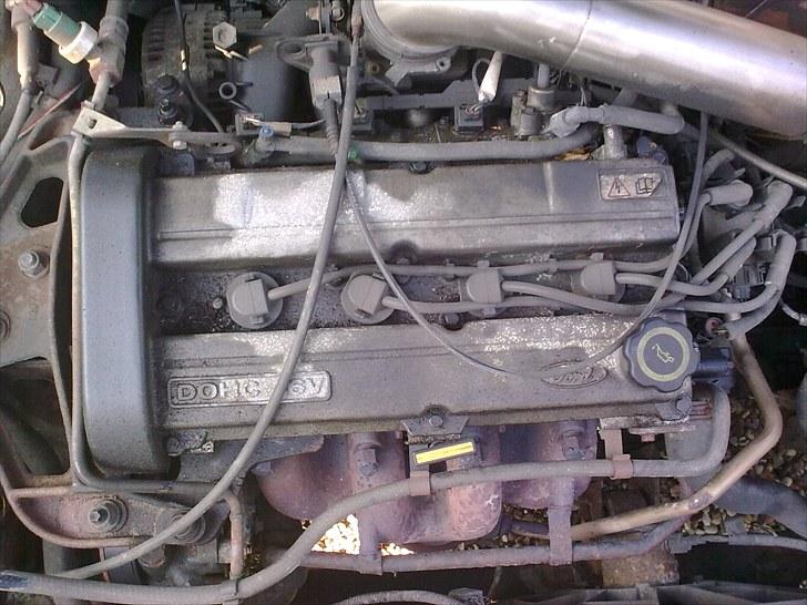 Ford Mondeo 2.0  I 16 V MK1 billede 15