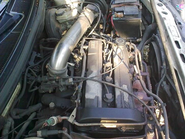 Ford Mondeo 2.0  I 16 V MK1 billede 16