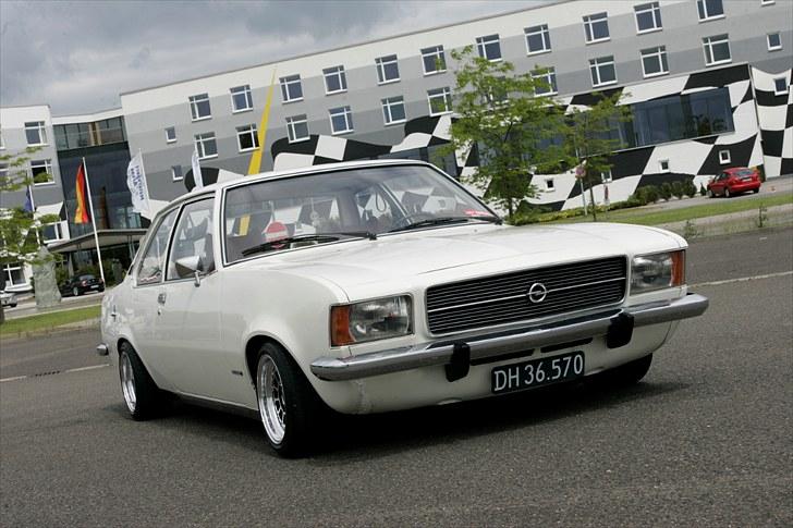 Opel Rekord D billede 1
