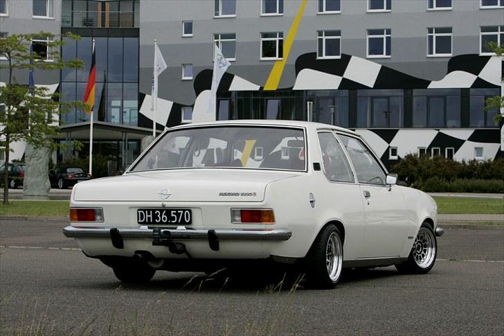 Opel Rekord D billede 12