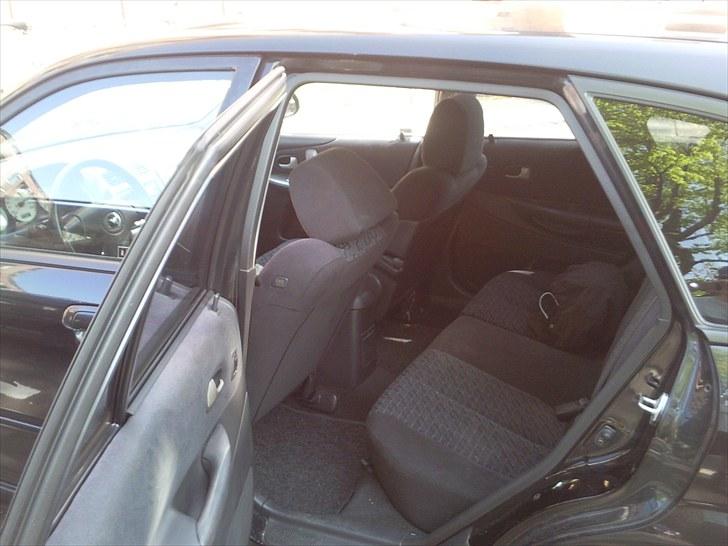 Mazda 323f billede 13