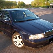 Skoda Octavia GLX 1,6