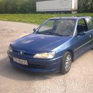 Peugeot 306