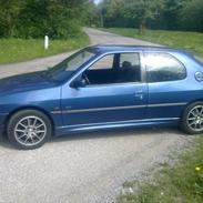 Peugeot 306