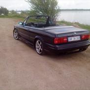 BMW e30 325i cabriolet  Solgt