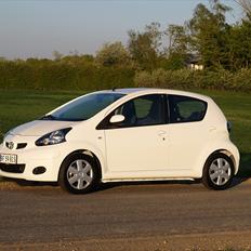 Toyota Aygo +