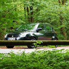 Suzuki Swift - SOLGT -