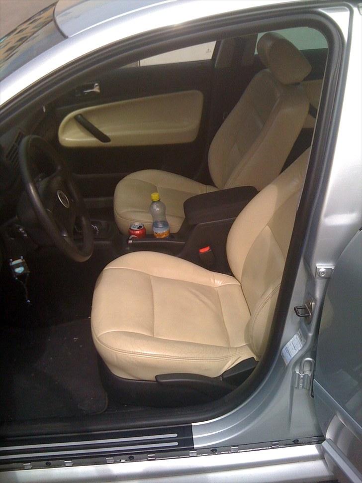 VW Passat - Læderkabine monteret billede 6