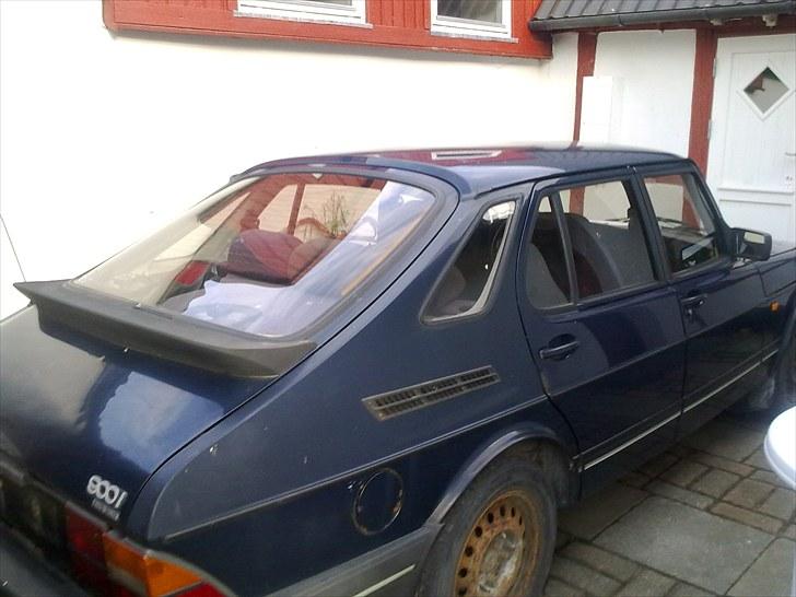 Saab 900i billede 10