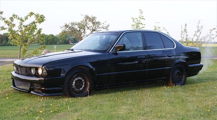 BMW E34 518i billede 1