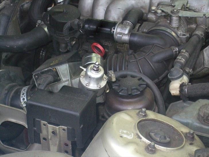 BMW 320 i solgt billede 12