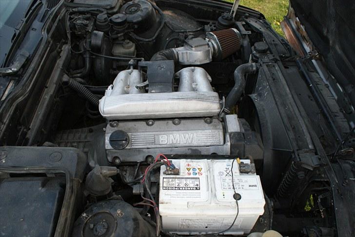 BMW E34 518i billede 5