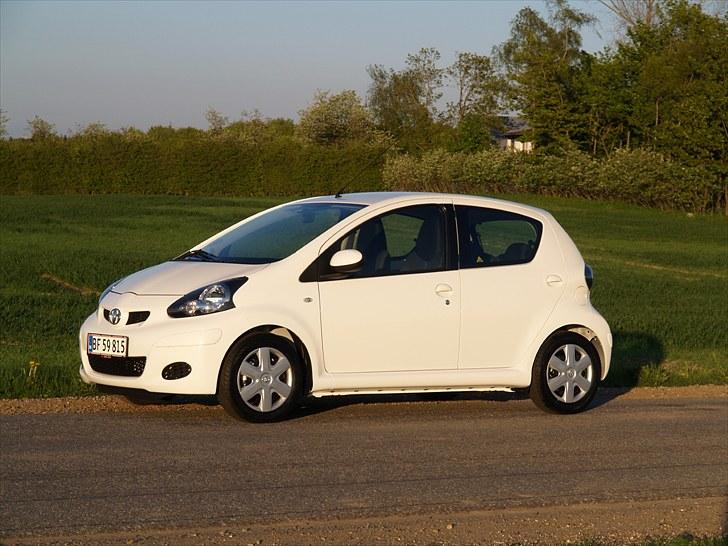 Toyota Aygo + billede 3