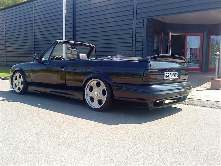 BMW 325i Cab Solgt  billede 1