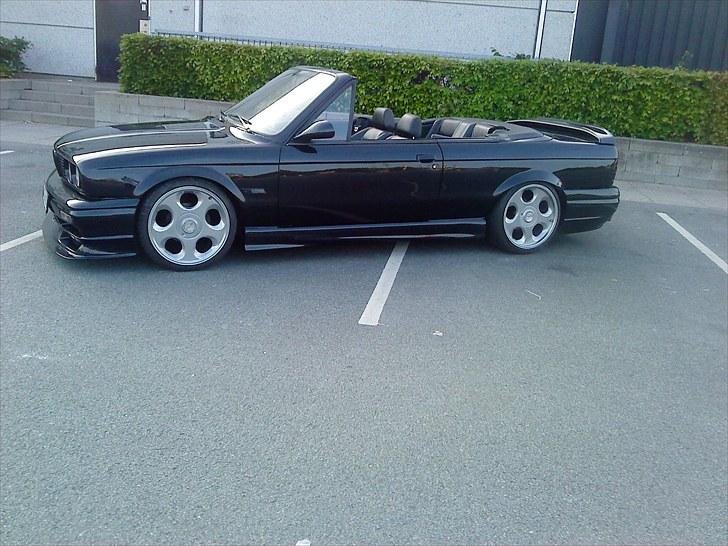 BMW 325i Cab Solgt  billede 8