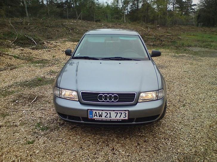 Audi A4 1.8T ***Solgt*** billede 2