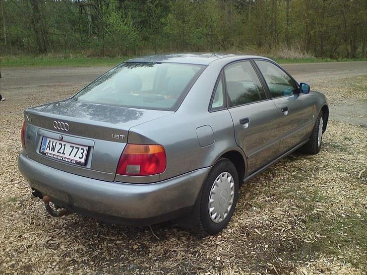 Audi A4 1.8T ***Solgt*** billede 5