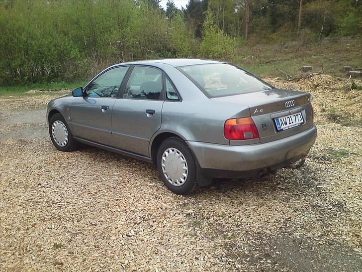 Audi A4 1.8T ***Solgt*** billede 7