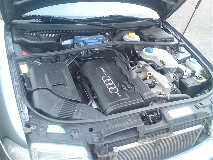 Audi A4 1.8T ***Solgt*** billede 11