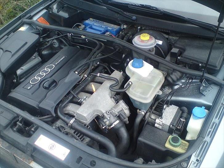 Audi A4 1.8T ***Solgt*** billede 12