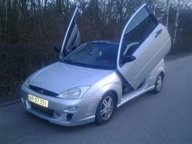 Ford Focus... SOLGT! billede 1