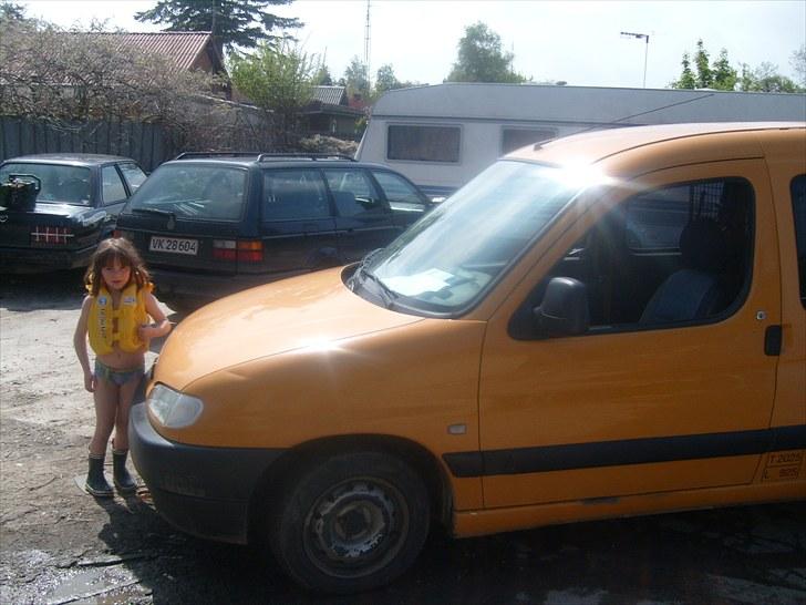 Peugeot partner 1,9 d solgt billede 5