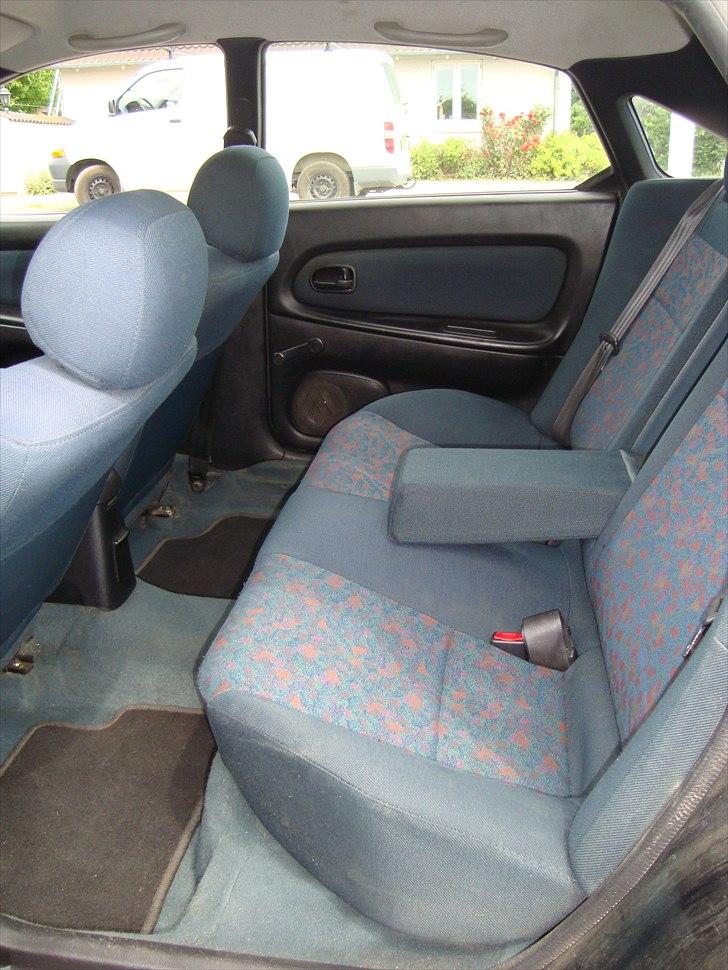 Mazda 323F BA 1,8L billede 14