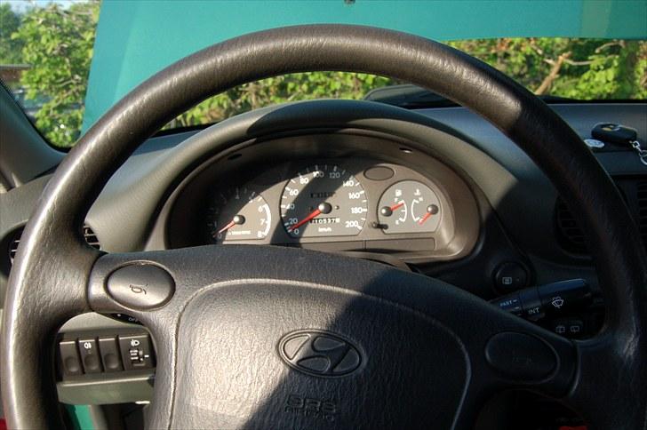 Hyundai "Hyunde" Accent 1.5 GLS - Kontrolpanelet billede 6