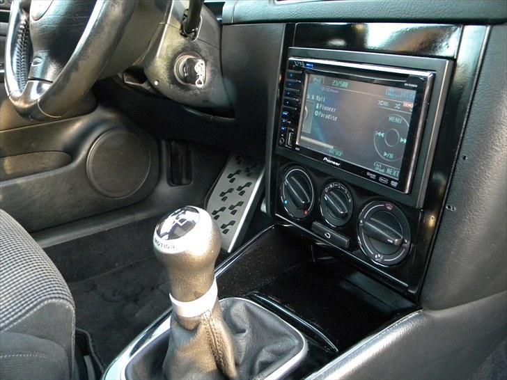 VW Bora V5 Highline @ SOLGT billede 17