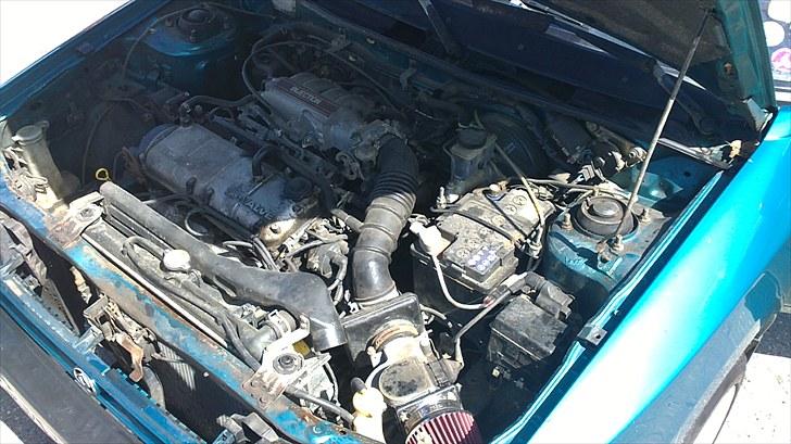 Mazda 323 BG SOLGT billede 4