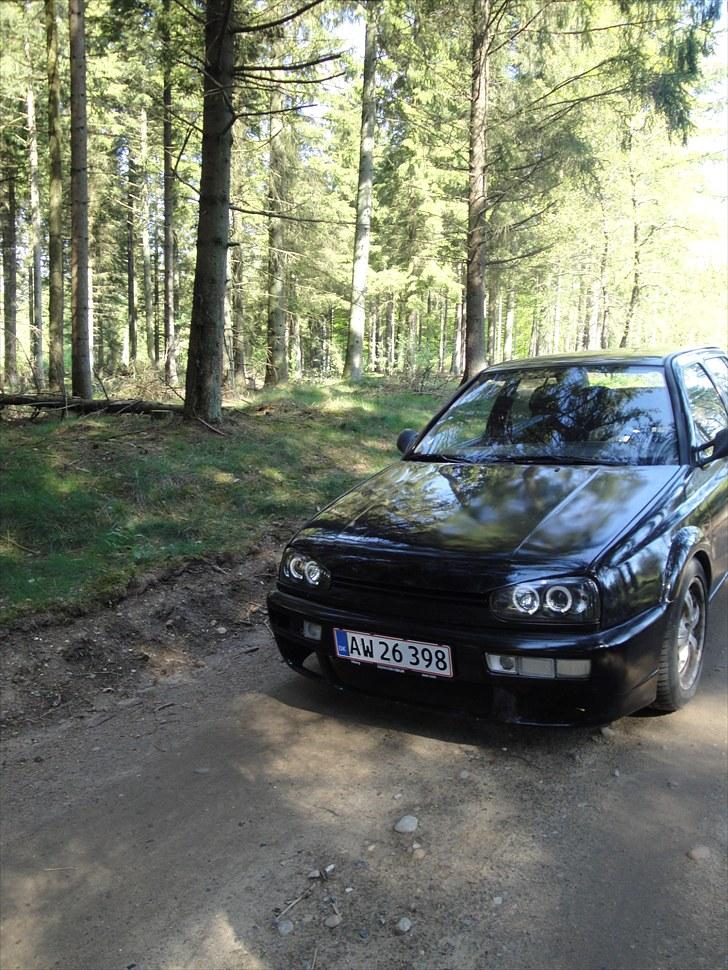 VW ~Vento~ GTI - SOLGT billede 2