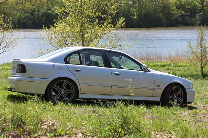 BMW E39 523i M5 look  billede 8