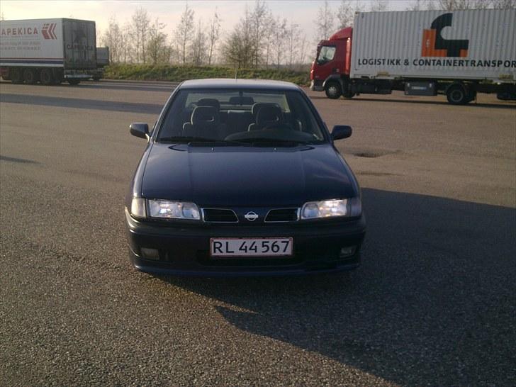 Nissan primera 2,0 sri SOLGT billede 5